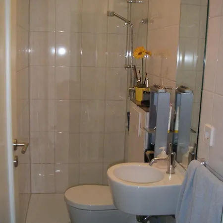 Zum Oberen Schulhof Апартаменты *